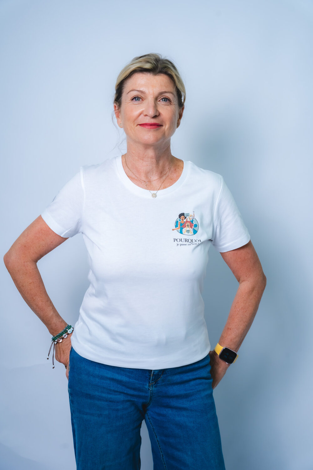 T-shirt col rond <br>"Pourquoi je passe au vert ? Parce que tous les feux sont rouges" – Image 2